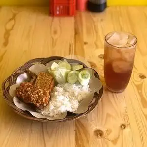 Gambar Makanan Ayam Gepuk Sambal Setan buk Yanti 5