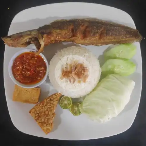 Gambar Makanan Pecel Lele Ocean Star 6