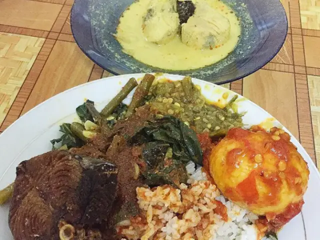 Gambar Makanan Nasi Padang Ampera 4