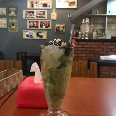 Konichiwa Cafe