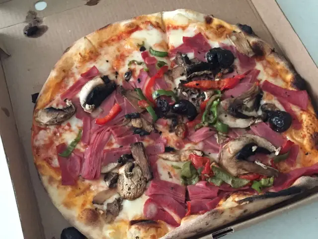 Fornello Pizza'nin yemek ve ambiyans fotoğrafları 28