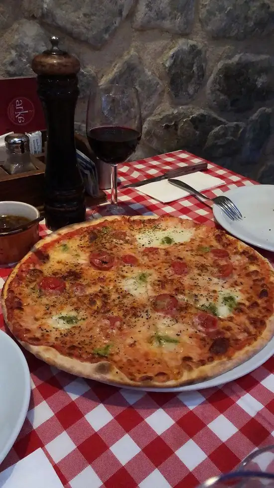 Arka Ristorante Pizzeria'nin yemek ve ambiyans fotoğrafları 59