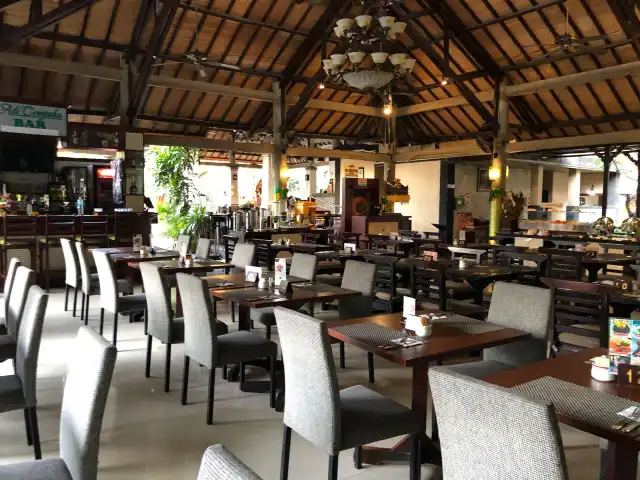 Gambar Makanan Adhi Cempaka - Adi Dharma Hotel 9