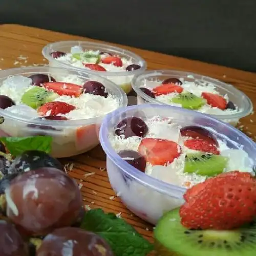 Gambar Makanan Salad Buah Mama Arel, Pondok Aren 9