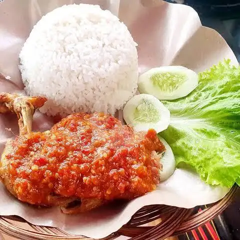 Gambar Makanan Bandeng Presto Bu Mery, Wiguna Timur 1