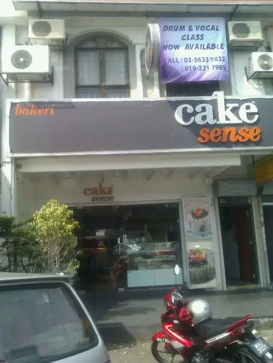 Cake Sense Bakery Food Photo 6