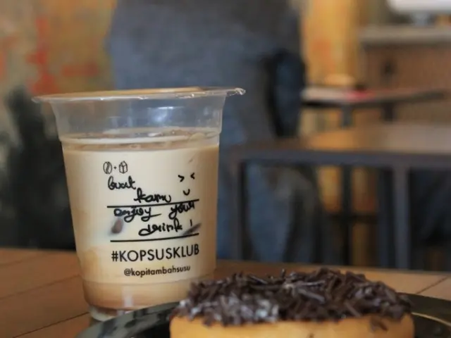 Gambar Makanan Kopi + Susu 19