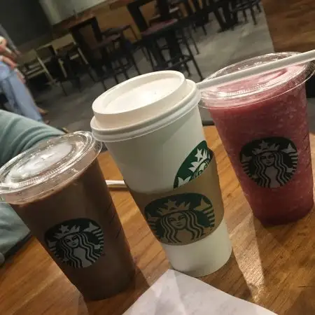 Gambar Makanan Starbucks CGK - Domestic Gate 2F 19