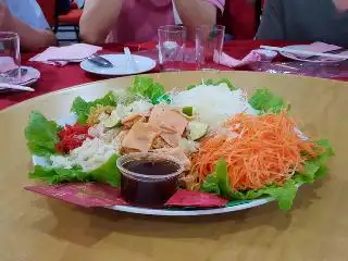 Yen Batu Kawan Seafood Restaurant 峇都交湾燕海鲜