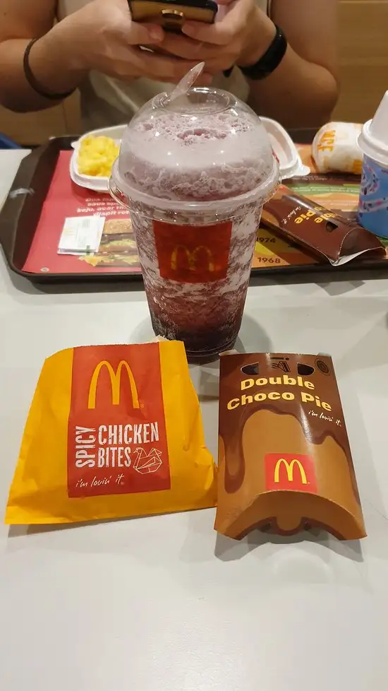 Gambar Makanan McDonald's - Muara Karang 1