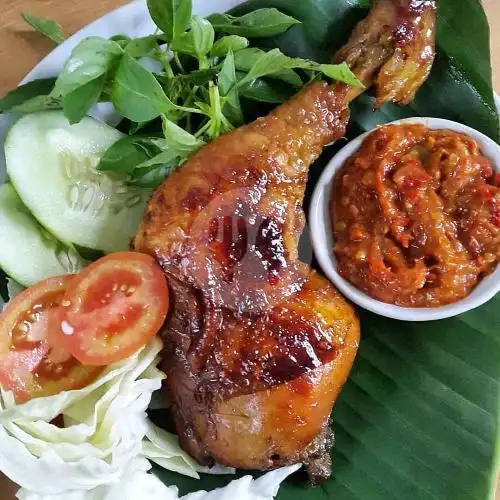 Gambar Makanan Ayam Kampung Goreng Kremes Bu Siti, Wonogiri Kota 5