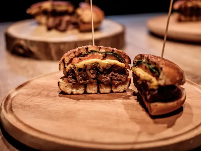 Black Angus Steak & Burger House'nin yemek ve ambiyans fotoğrafları 1