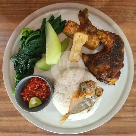 Gambar Makanan Ayam Bakar Madu dan Geprek Bang Jago Sambal, Jimbaran 7