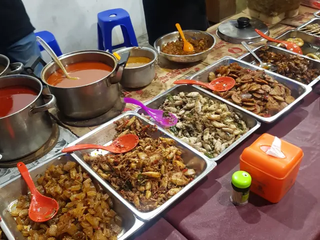 Gambar Makanan Nasi Uduk Ibu Sumi 16