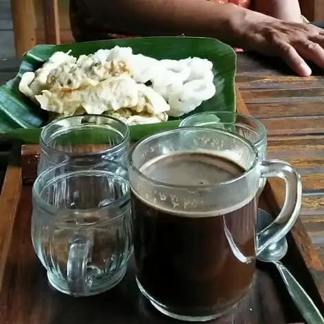 Kedai Kopi Menoreh Pak Rohmat