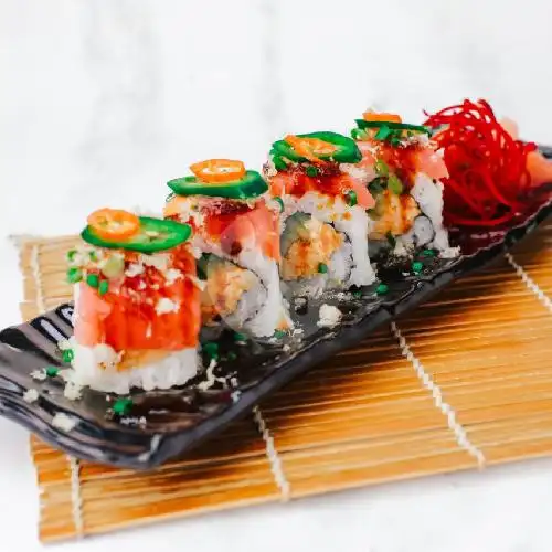 Gambar Makanan Sushi Sinolie, Renon 5