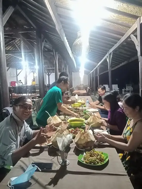 Foto Makanan di Restoran Ulam Segara Lesehan Ikan Bakar Terdekat