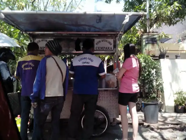 Gambar Makanan Pentol Goyang Lidah 7