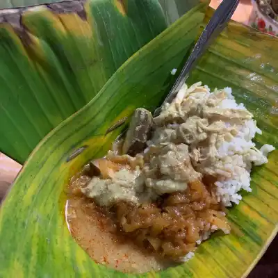 Nasi Ayam "Yu Nah"