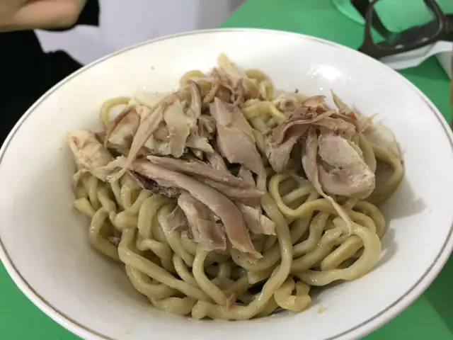 Gambar Makanan Bakmi Ayam Kampung Ationg 5