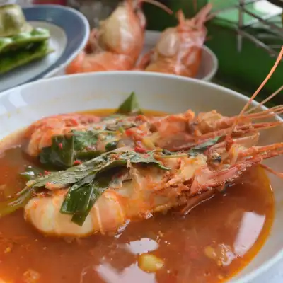 Warung Nasi Yuk Kris, Bukit Kecil