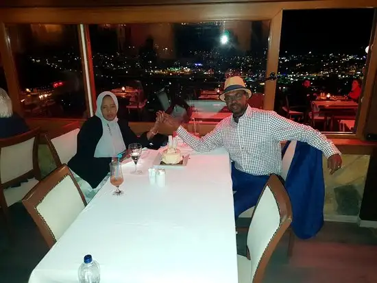 Kafedaki Restaurant & Lounge'nin yemek ve ambiyans fotoğrafları 16