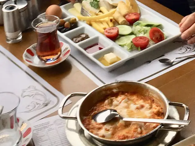 Dolmabahçe Cafe'nin yemek ve ambiyans fotoğrafları 58