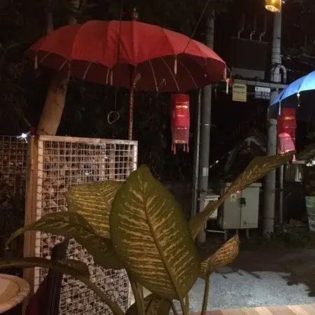 Gambar Makanan Thai Thali Gajah Biru 12