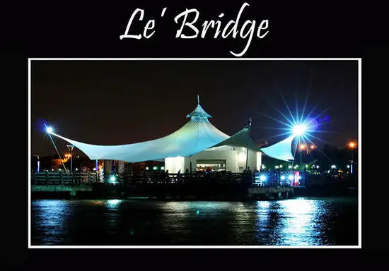 Gambar Makanan Le Bridge 2