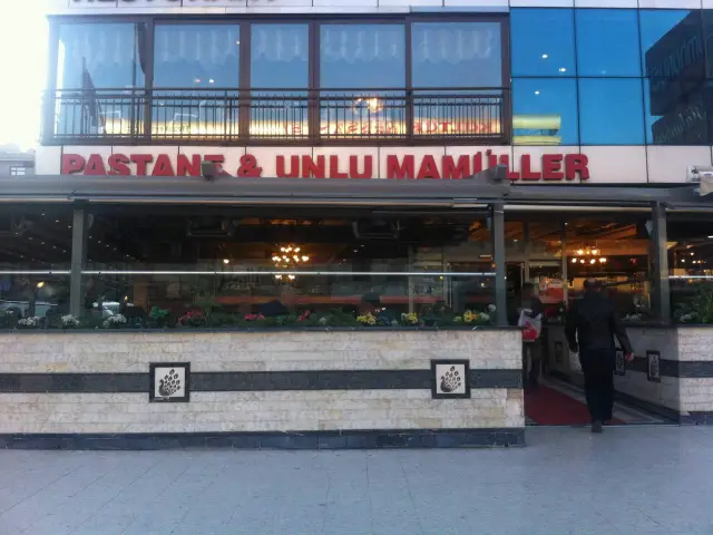 Cumhuriyet Halimbey Restaurant'nin yemek ve ambiyans fotoğrafları 1