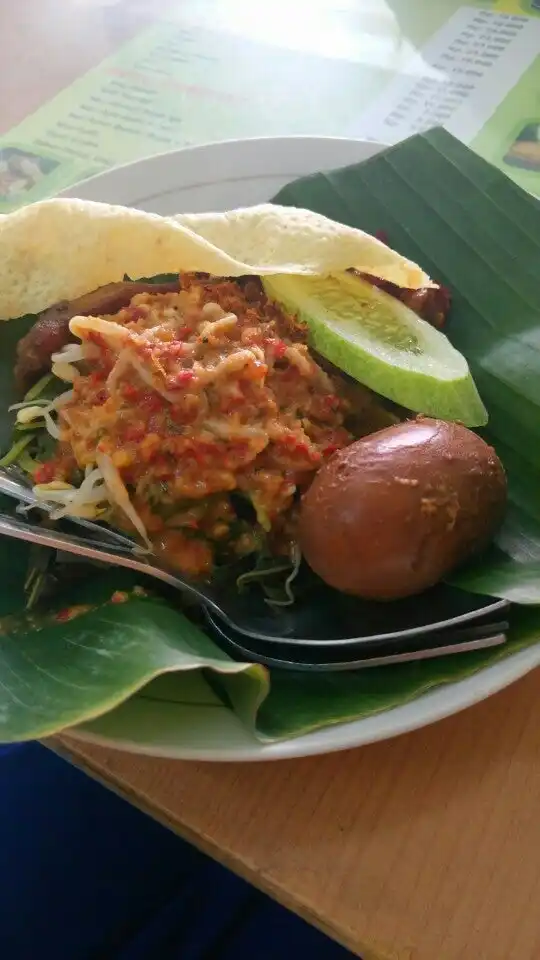 Nasi Pecel Mbak Ira