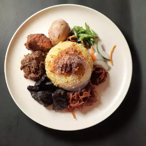 Gambar Makanan Nasi Kuning Ambon Ny Liem, Hertasning 10