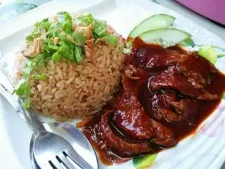 Warisan Abu Char Koay Teow & Masakan Panas