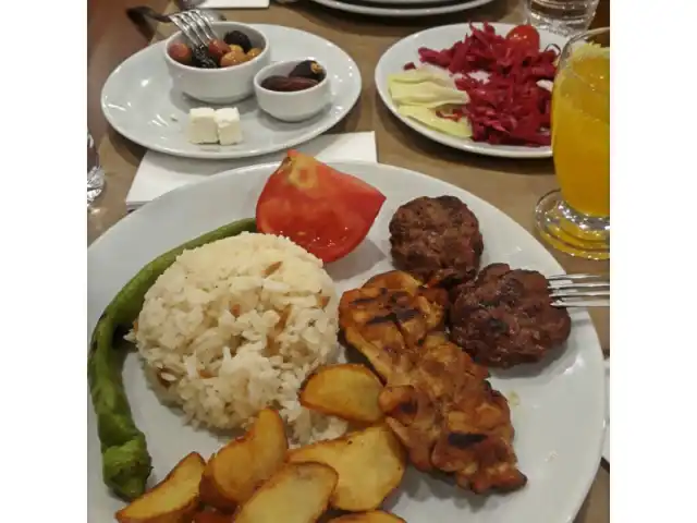 Çamlıca Lalezar Restaurant'nin yemek ve ambiyans fotoğrafları 18