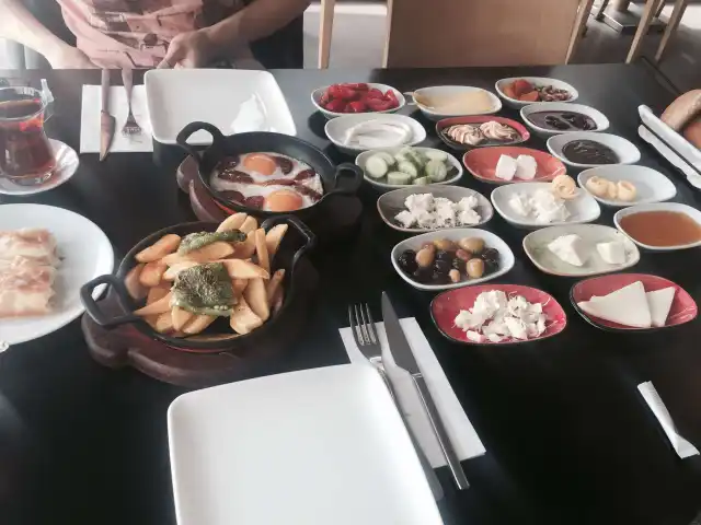 Gözde Ademoğlu Pastanesi'nin yemek ve ambiyans fotoğrafları 25