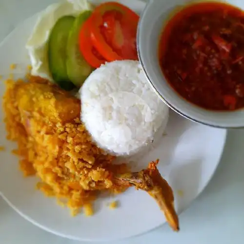 Gambar Makanan Ayam Penyet & Nasi Kuning Teh Ai, Serpong Utara 8