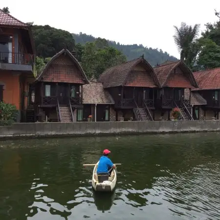 Gambar Makanan Resto Apung 17