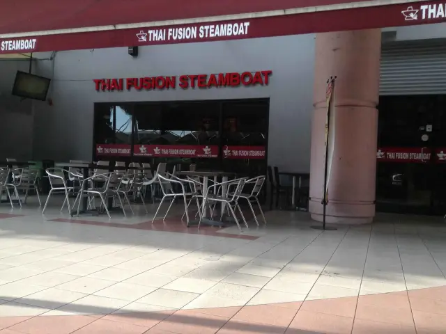 Thai Fusion Steamboat Food Photo 3