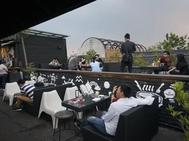 Gambar Makanan Level 03 Rooftop & Grill by Two Stories 10