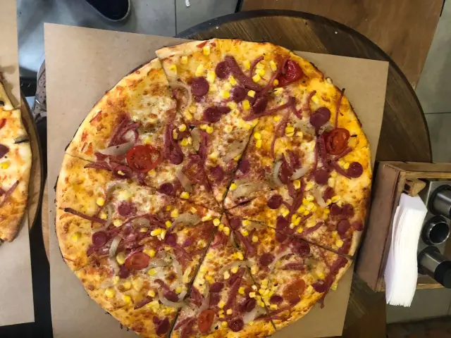 Play Pizza'nin yemek ve ambiyans fotoğrafları 14