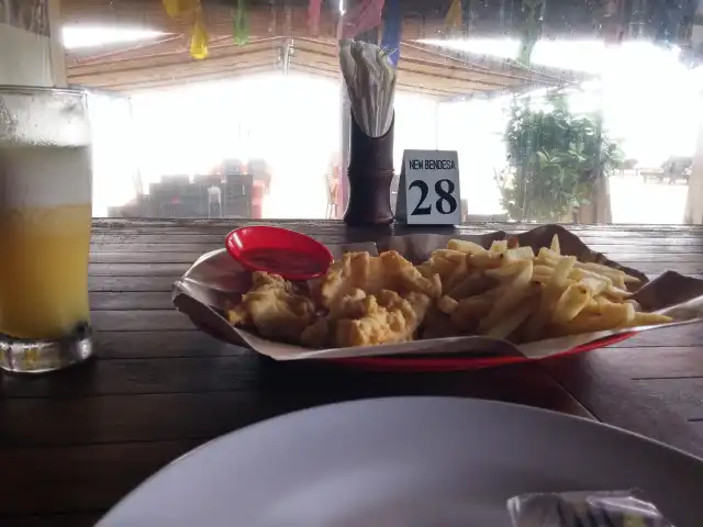 Warung Bendesa (Jimbaran Bay Cafe)