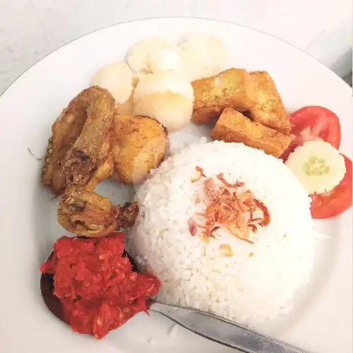 Gambar Makanan Kantin Nazla dan Navya, Padang TImur 11