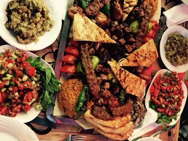 Reşitpaşa Ciğer & Kebap'nin yemek ve ambiyans fotoğrafları 2