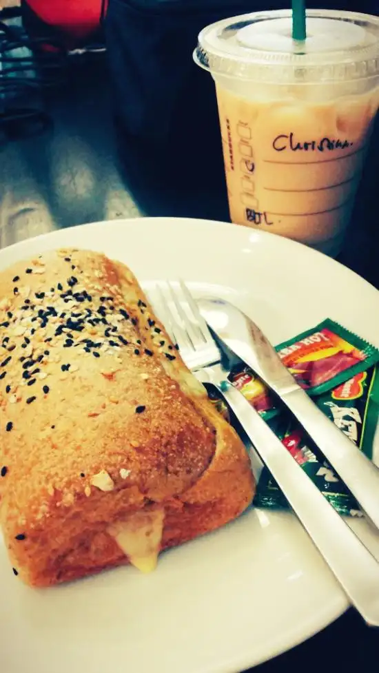 Gambar Makanan Starbucks 7