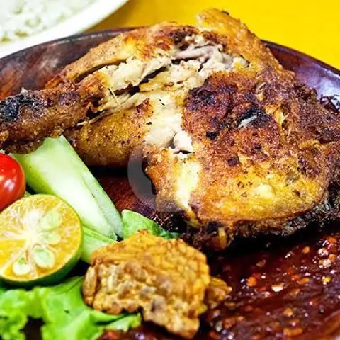Gambar Makanan Pecel Lele & Ayam "Bang Imut", Hangtuah 14