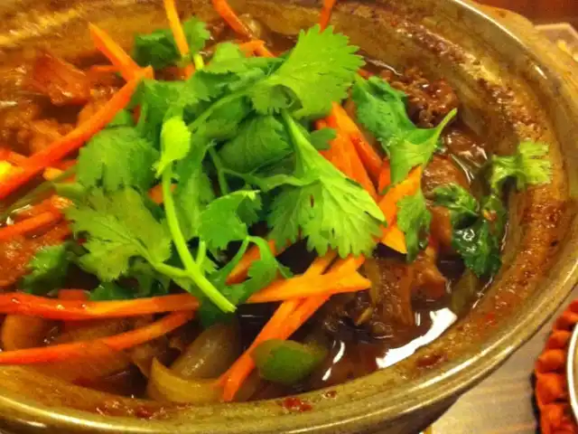 Chicken Hot Pot Food Photo 5