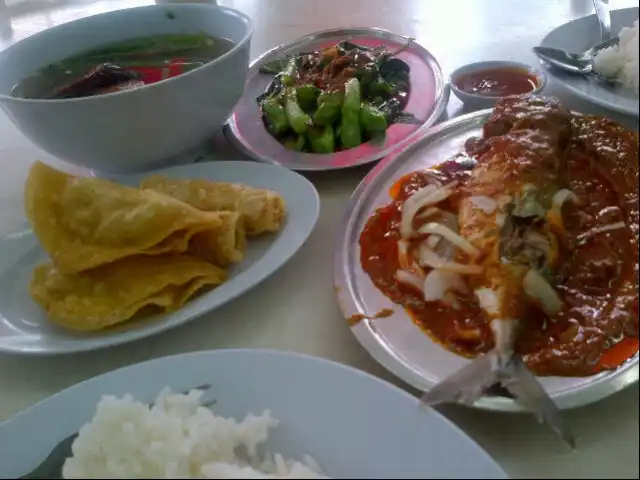 Restoran Home Town Yong Tow Foo Food Photo 4