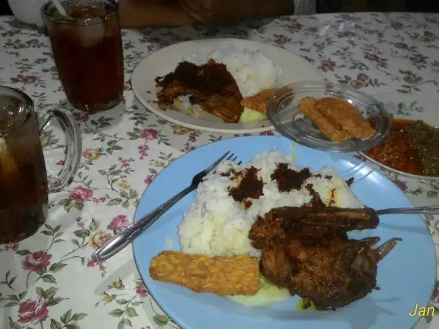 Gambar Makanan Nasi Bebek Tugu Pahlawan 2