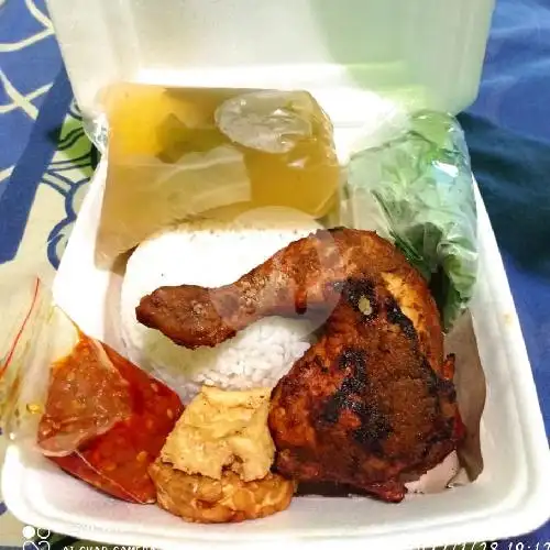 Gambar Makanan Ayam Bakar Yukmi, Teluk Betung Utara 2