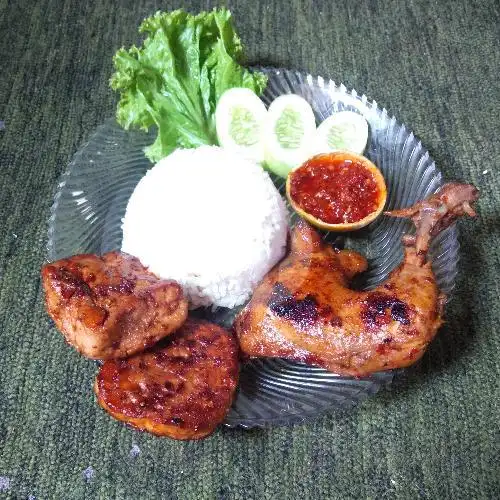 Gambar Makanan Ayam Bakar Kalasan Warung Pengkolan, Petogogan 10